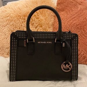 Michael Kors Black crossbody purse